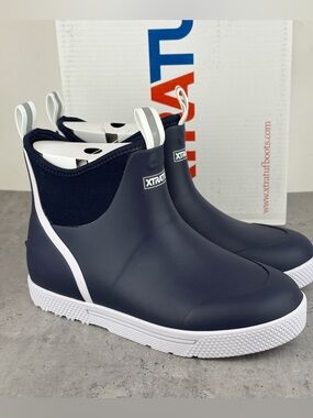 XTRATUF "Wheelhouse" Men’s Waterproof Non-Marking/Slip-Resist Ankle Boot [Navy]